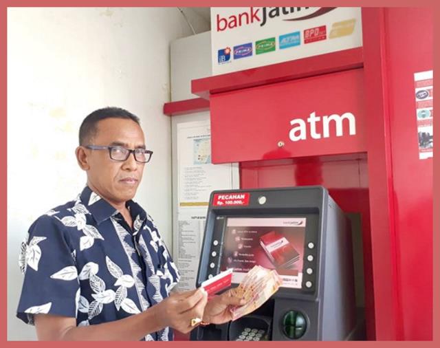 Cara Mengambil Uang Di ATM Bank Jatim